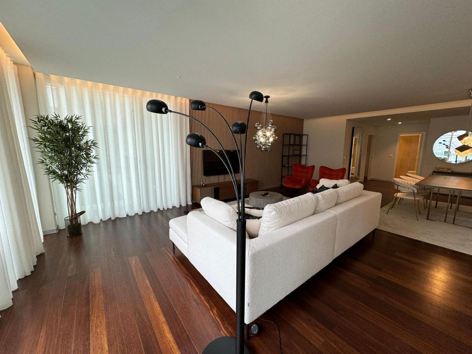 Appartement Next Corner Plaza